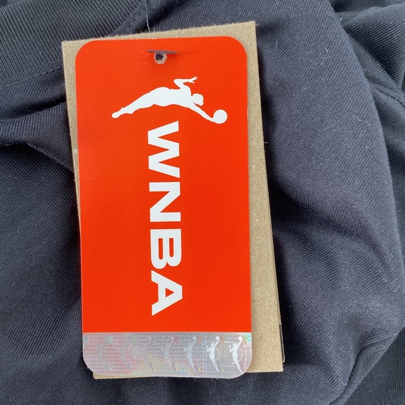 Nike WNBA Seattle Storm Basketball Tee Shirt Men’s XL NWT - Picture 6 of 10